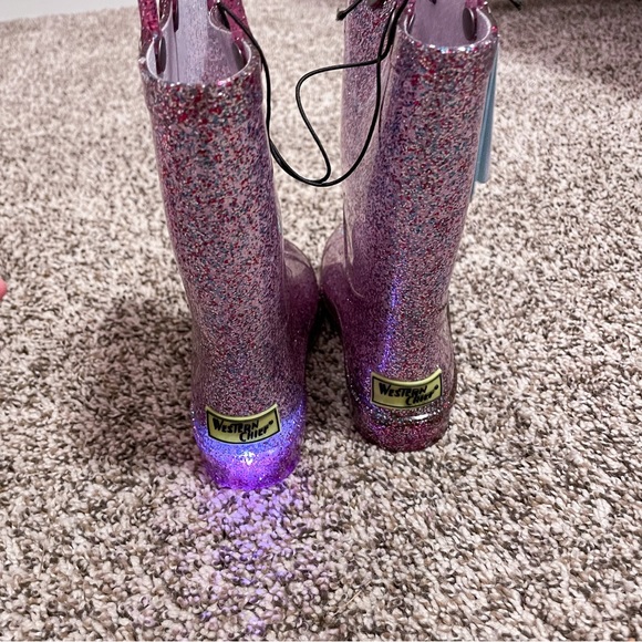 Western Chief Glitter Girls Light Up Rain Boots - Picture 6 of 6